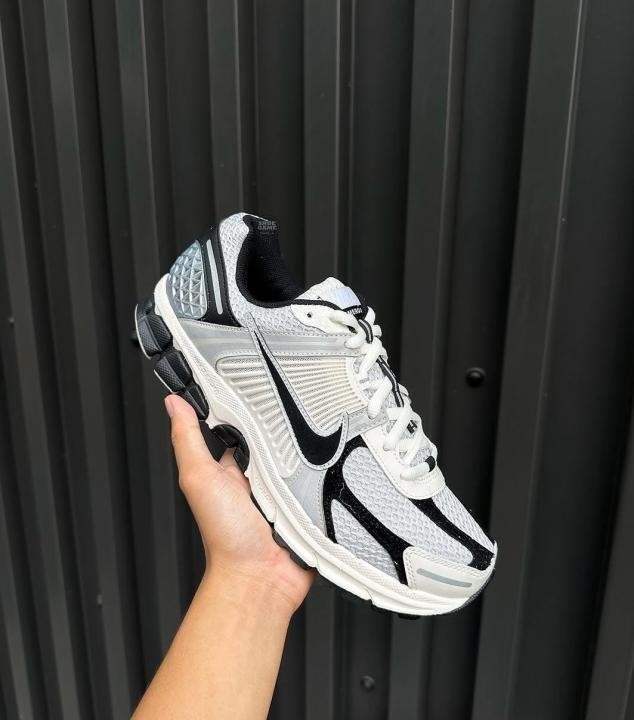Nike Zoom Vomero 5 TOP BATCH UA - Image 3
