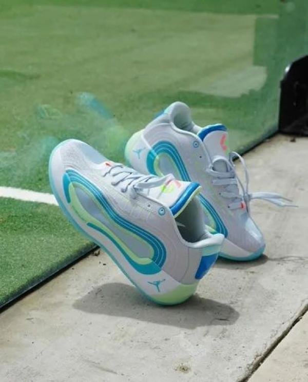 Nike air jordan luka 4 laser TOP BATCH UA - Image 4