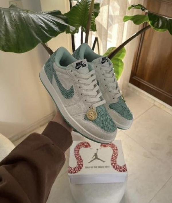 AIR JORDAN 1 LOW YEAR OF THE SNAKE 2025 TOP BATCH UA - Image 4