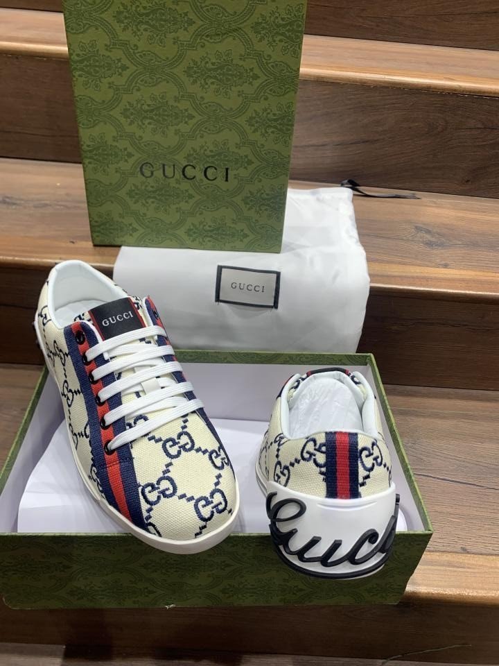 GUCCI VINTAGE EMBROIDERED GG LOGO CREAM PREMIUM SNEAKER TOP BATCH UA - Image 3