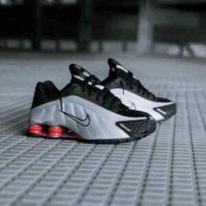 Nikee Shox R4 Black Metallic Silver