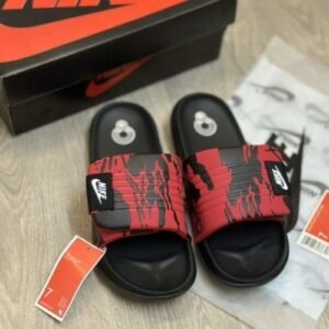 NIKE OFF COURT ADJUSTABLE