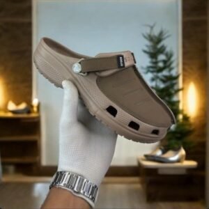 CROCS YUKOON CLOG
