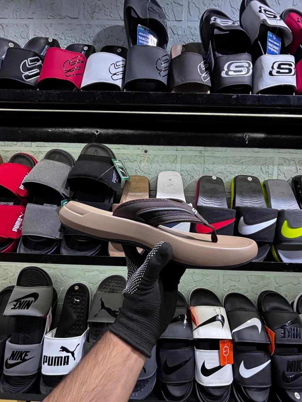 Skechers V shape latest edition - Image 2