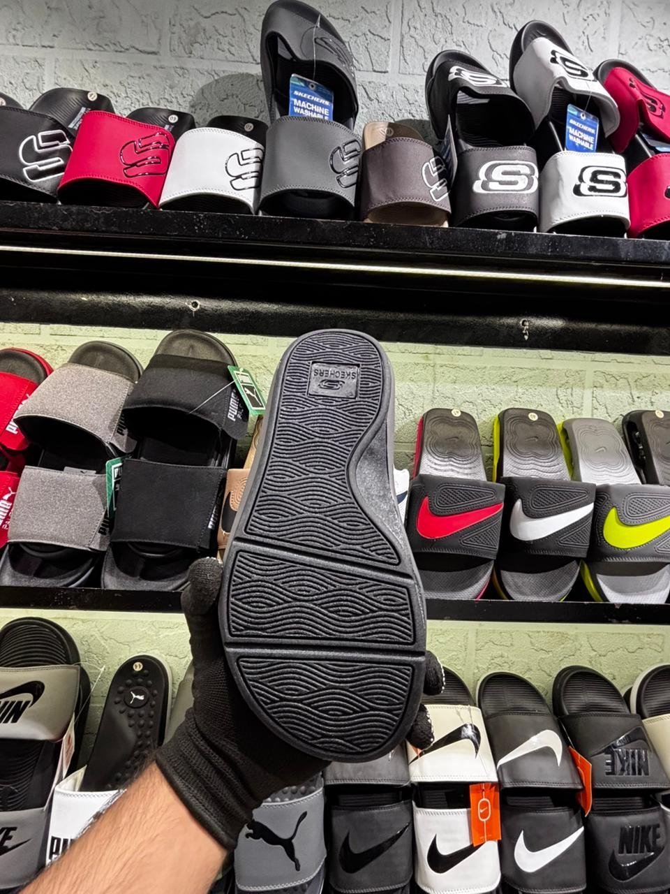 Skechers V shape latest edition - Image 2