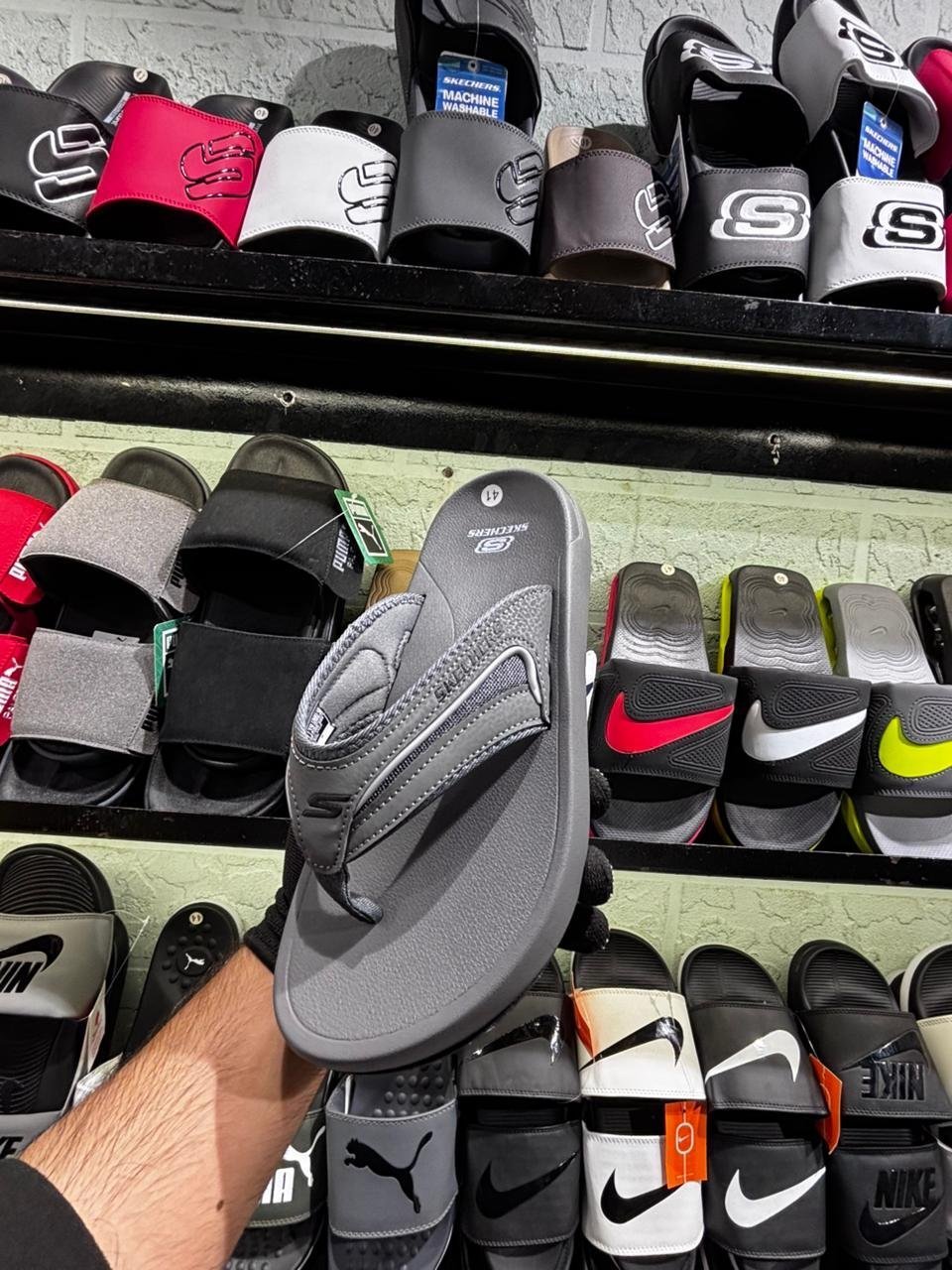 Skechers V shape latest edition