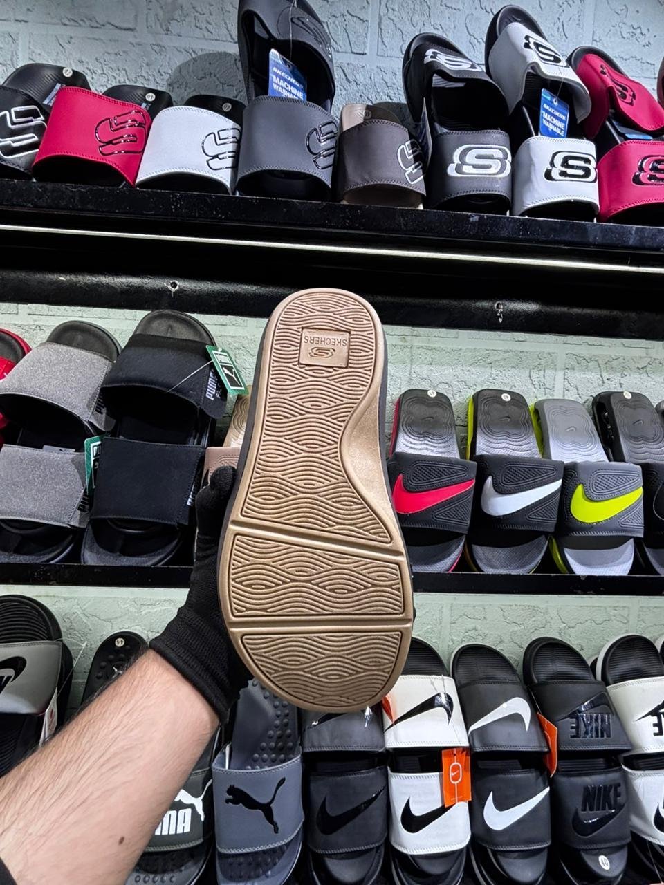 Skechers V shape latest edition - Image 3