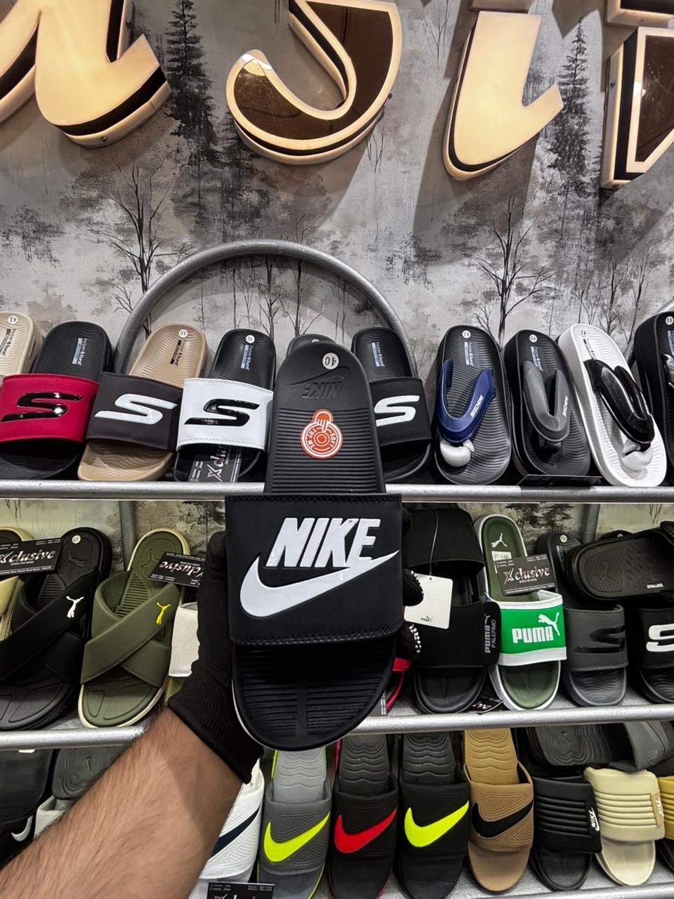 NIKE TURBO SOFTY.