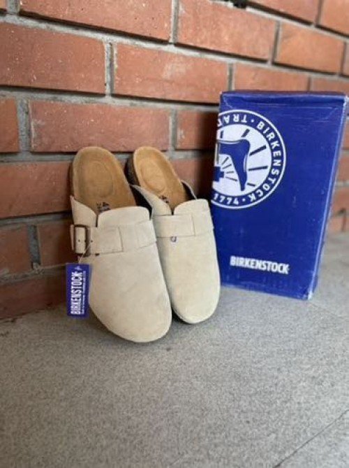BIRKENSTOCK BOSTON SUEDE
