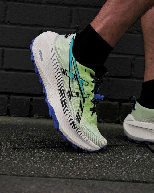 Asiccss Trabuco Max 4 - Noir Vert